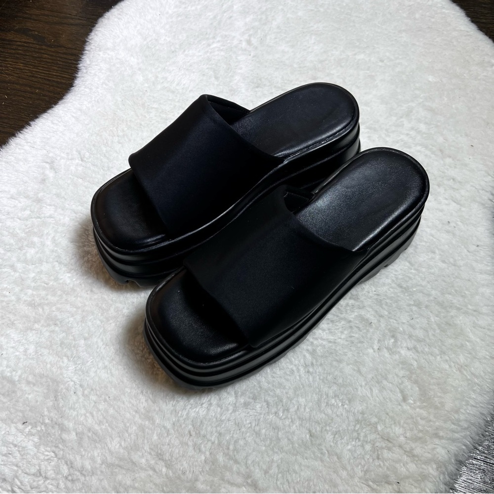 Black Chunky Platform Slide Sandals Size 40 - Picture 4 of 10